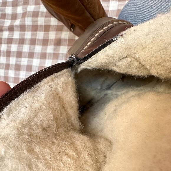 Bos. & Co. Hudson Waterproof Boot in Cognac / Redwood Gobi / Suede - Picture 12 of 16